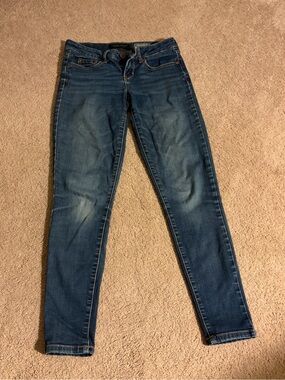 Women’s Blue Skinny Jeans - Aeropostale